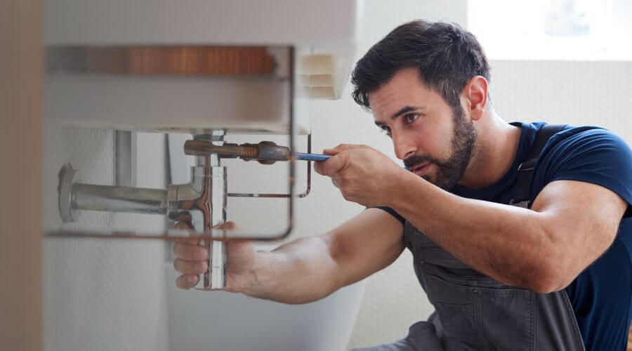 Professional Water heater repair in Beals, ME
